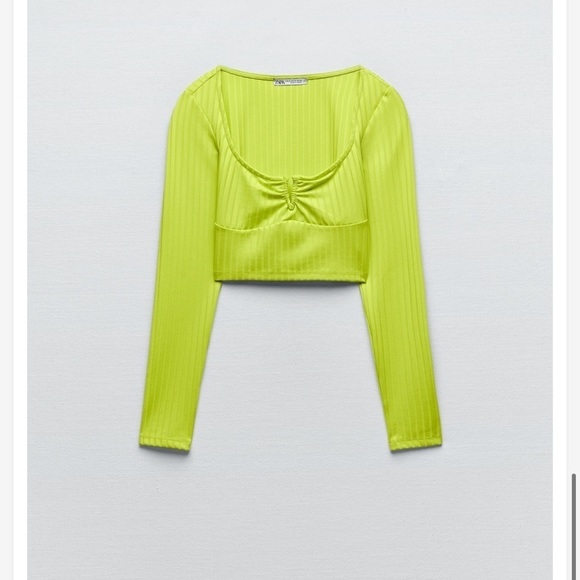 Zara RIB CROP TOP
LIME GREEN​ - Picture 1 of 4